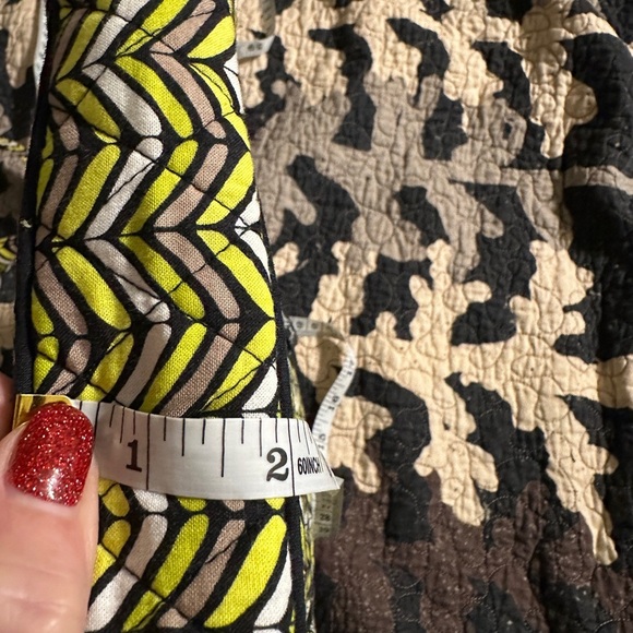 Vera Bradley Ziggy Stripe Hipster Crossbody. - Picture 11 of 11